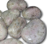 Lepidolith (Schweiz – Berner Oberland) -  Schutz in der Menge