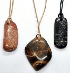 Marmor Handgeschliffen |Simmental CH | Anhänger  -  Stein des Loslassens